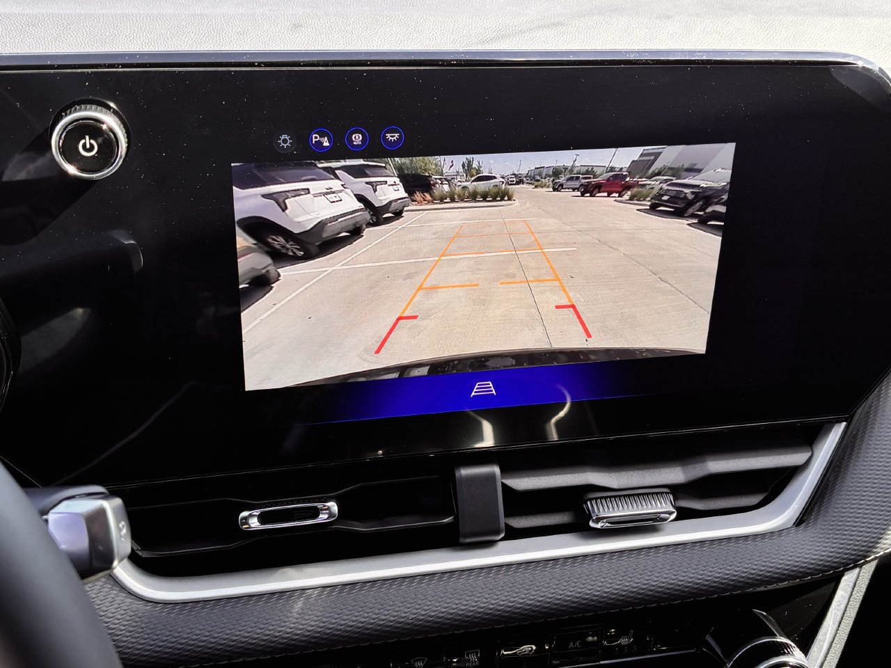 New 2027 Chevrolet Equinox LT FWD image 10