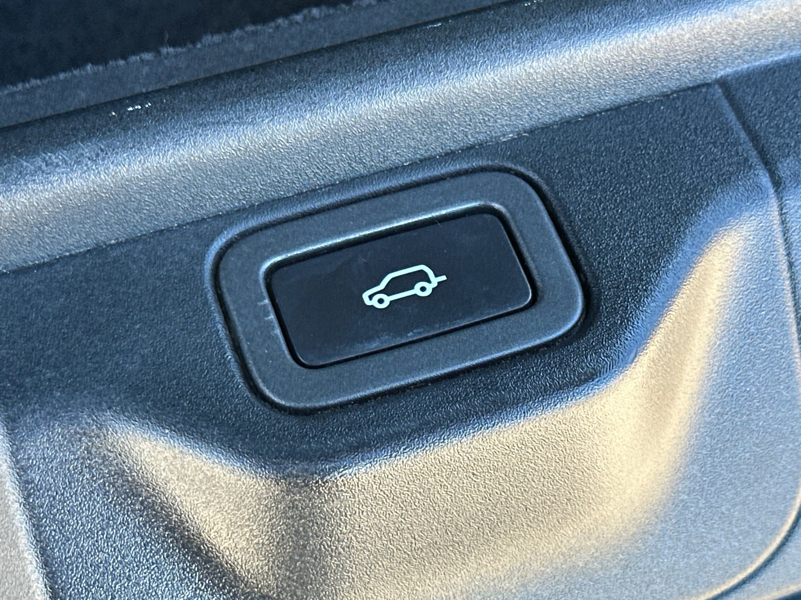 Used 2022 Land Rover Range Rover P525 Westminster Edition image 19