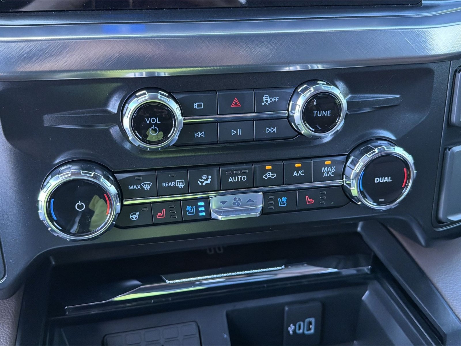 New 2026 Ford F350 King Ranch AWD/4WD image 23