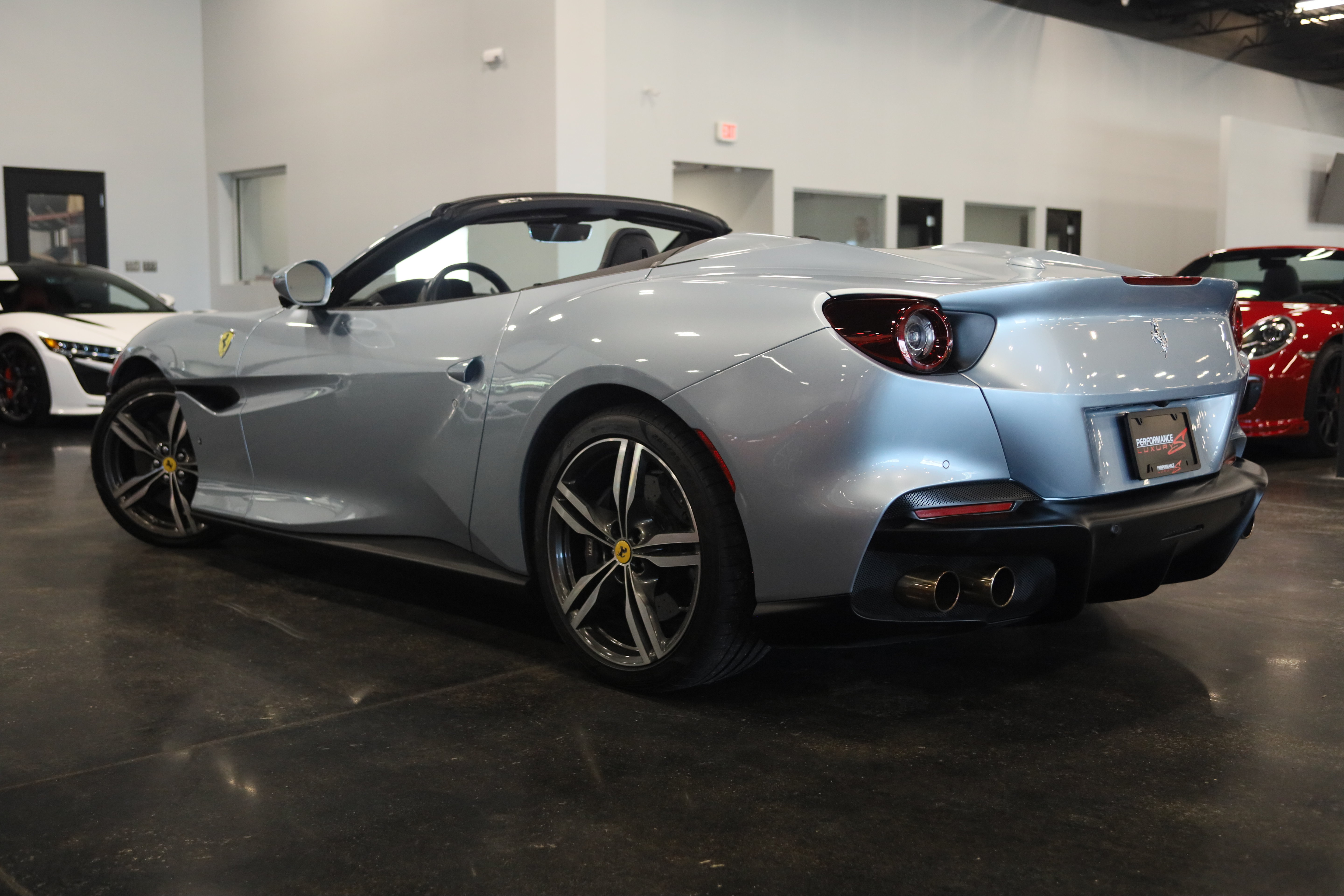 Used 2022 Ferrari Portofino M RWD image 5