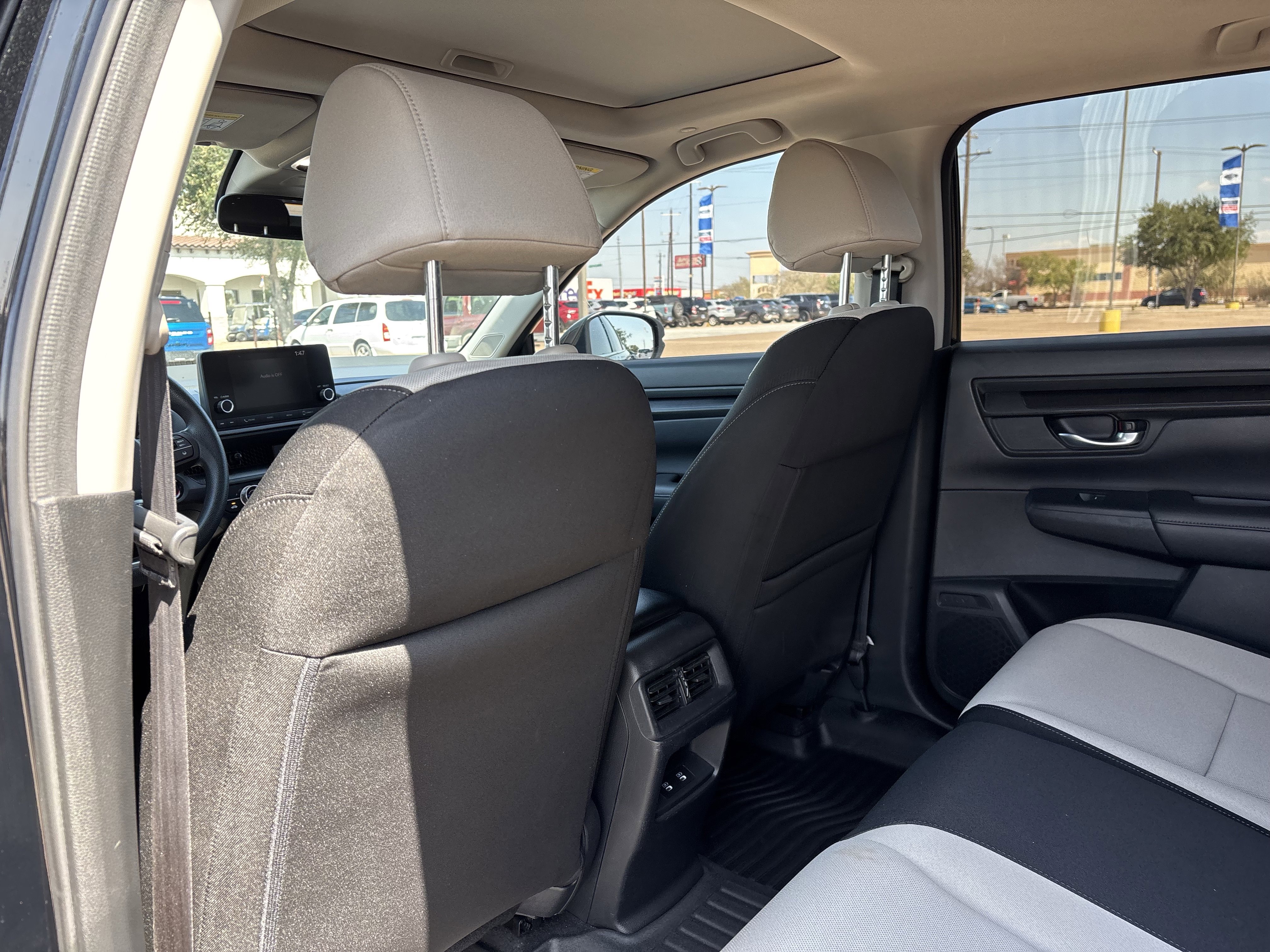 Used 2023 Honda CR-V EX image 18