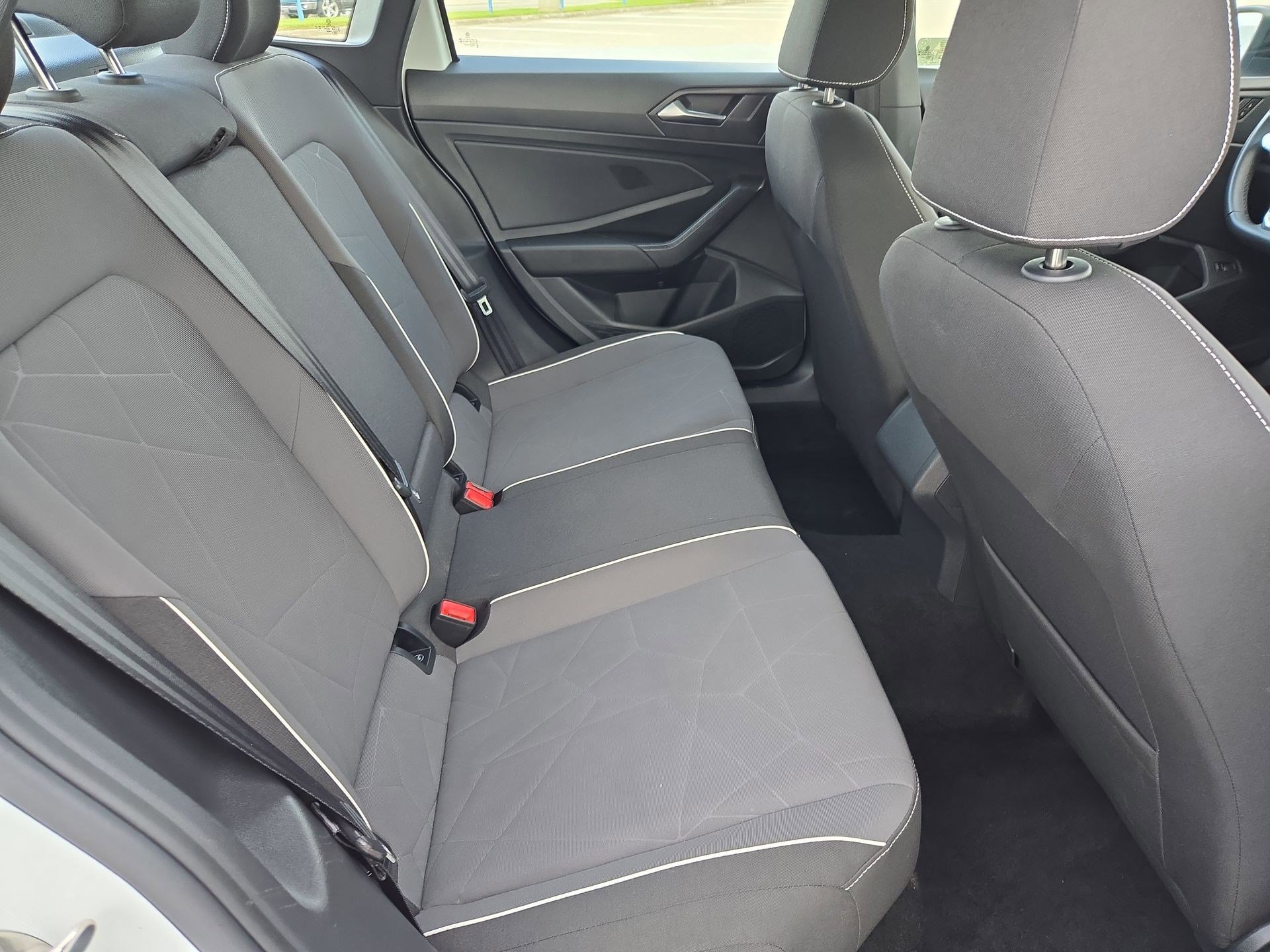 Used 2025 Volkswagen Jetta Sport image 29