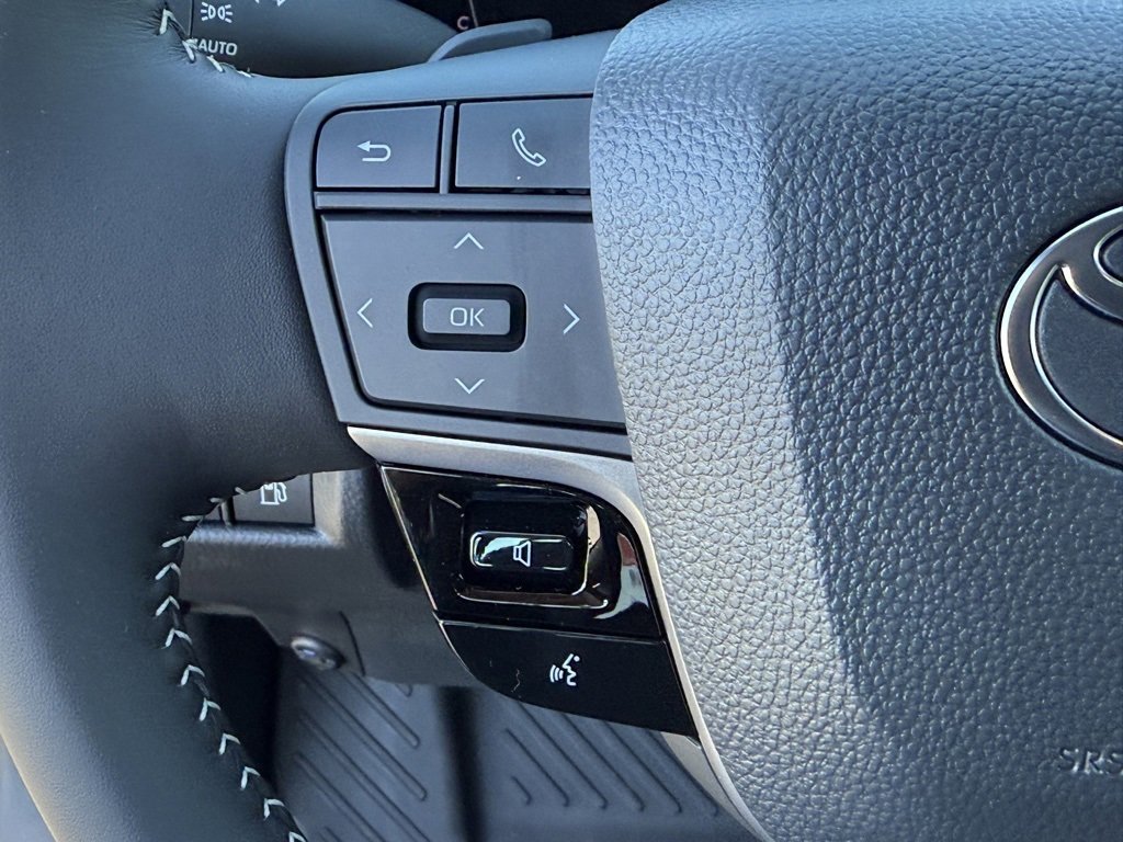 New 2026 Toyota Camry SE image 21