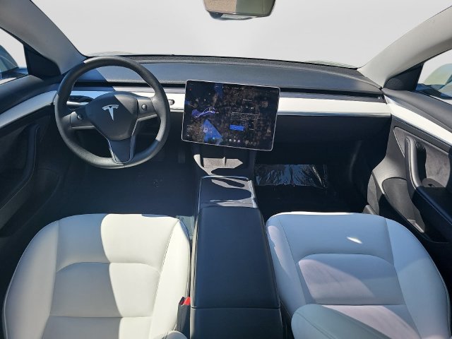 Used 2022 Tesla Model 3 Long Range AWD/4WD image 9