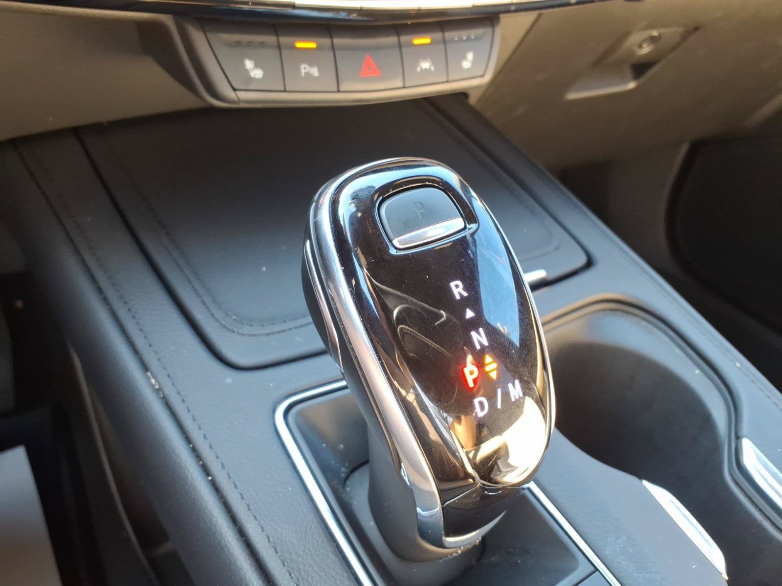 Certified 2024 Cadillac XT4 Luxury w/ Cold Weather Package AWD/4WD image 28