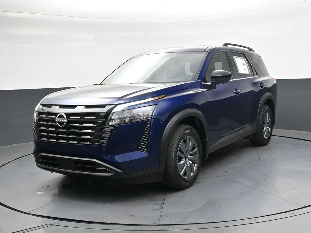 Certified 2026 Nissan Pathfinder SV w/ SV Premium Package FWD image 13