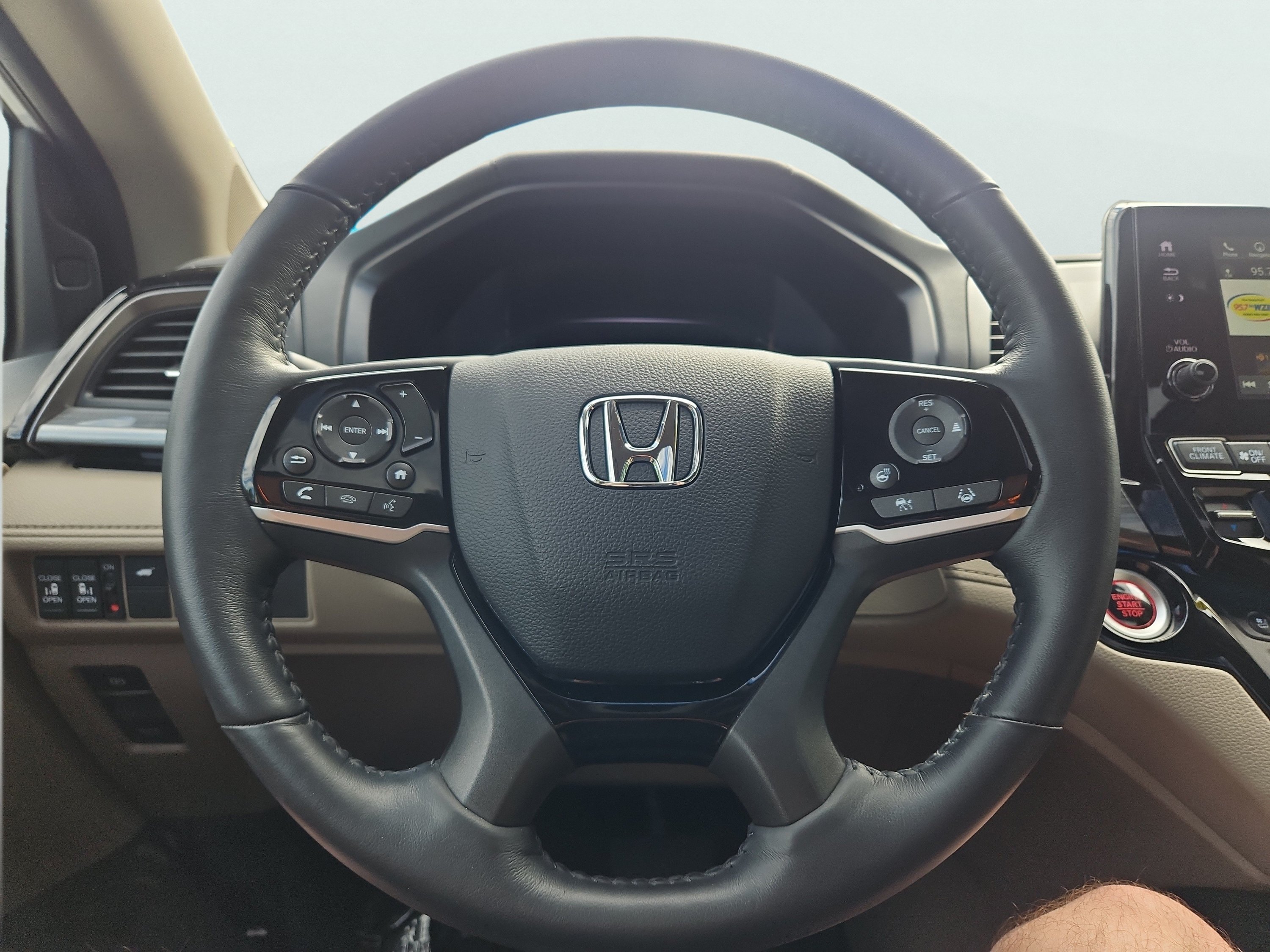Certified 2024 Honda Odyssey Elite image 27