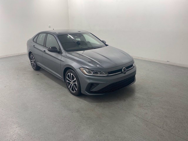 Used 2026 Volkswagen Jetta Sport FWD image 1