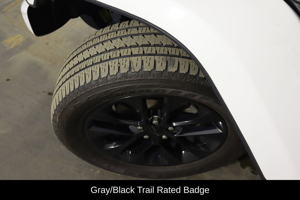 Used 2023 Jeep Gladiator Overland AWD/4WD image 42