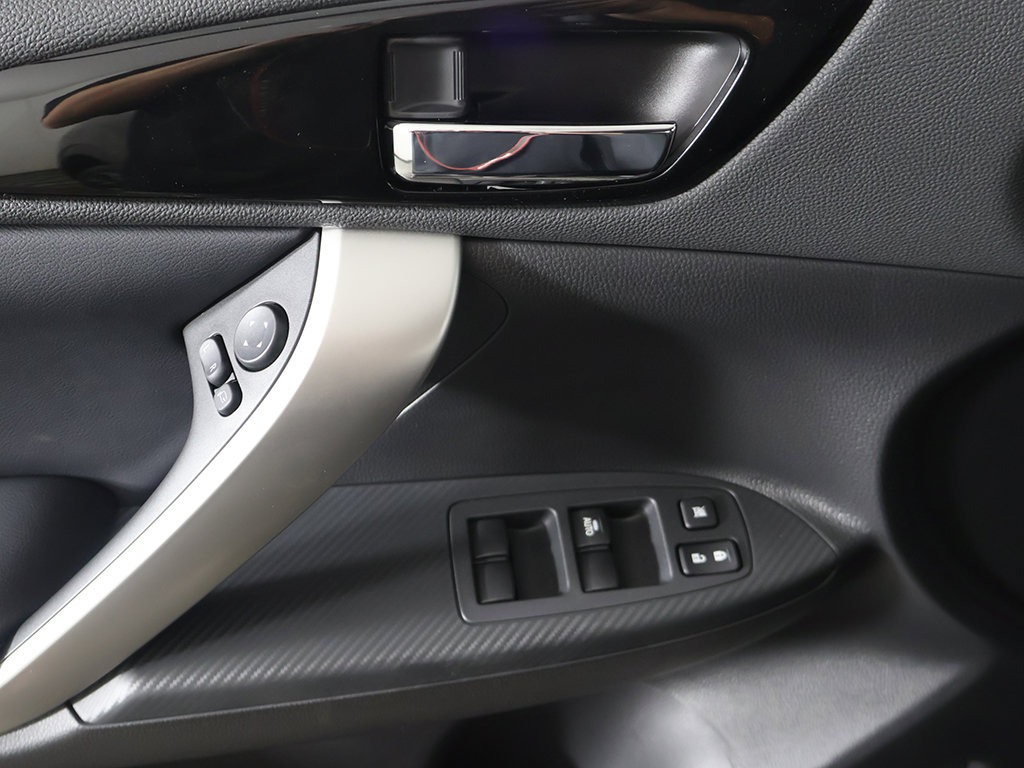 New 2026 Mitsubishi Eclipse Cross SE AWD/4WD image 32