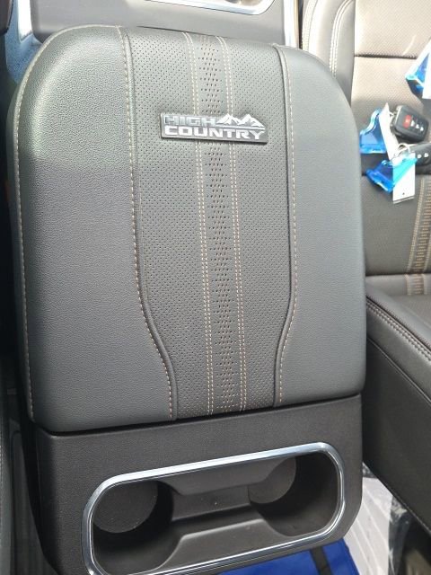 Used 2024 Chevrolet Silverado 3500 High Country w/ High Country Premium Package AWD/4WD image 37