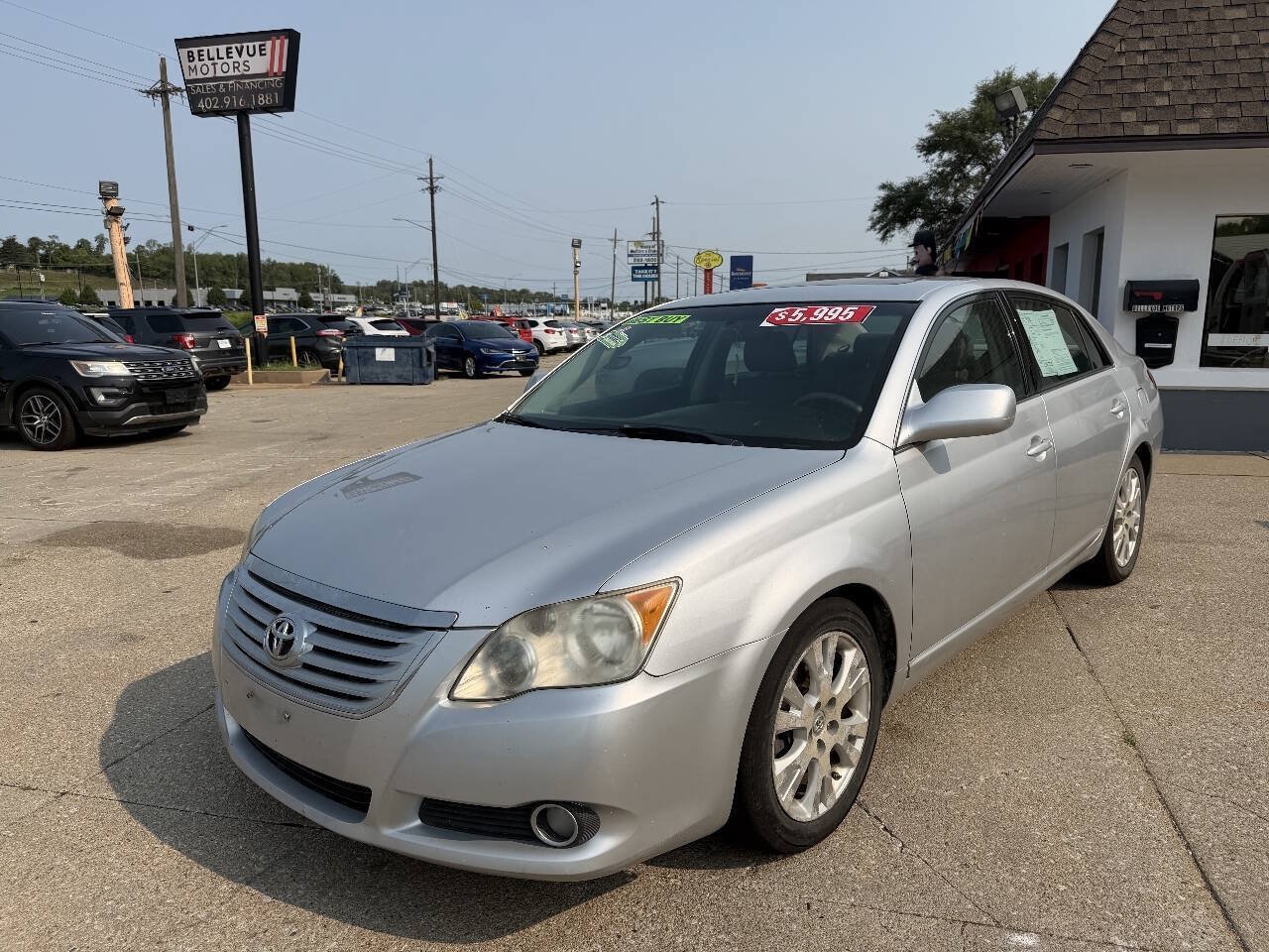 Used 2008 Toyota Avalon XLS FWD image 2