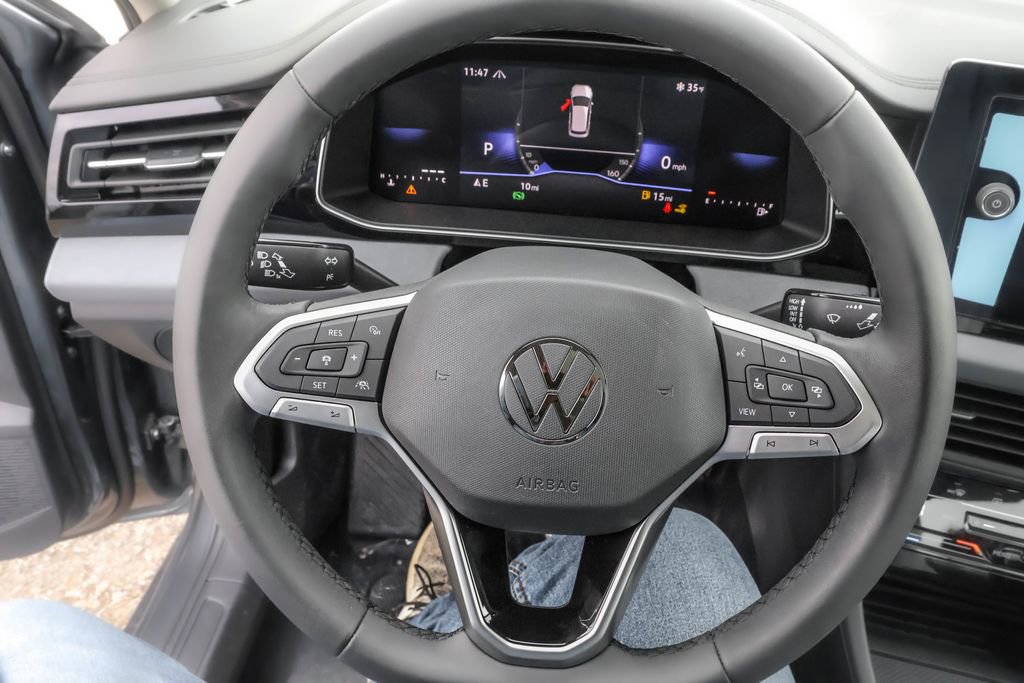 New 2026 Volkswagen Jetta SE FWD image 22