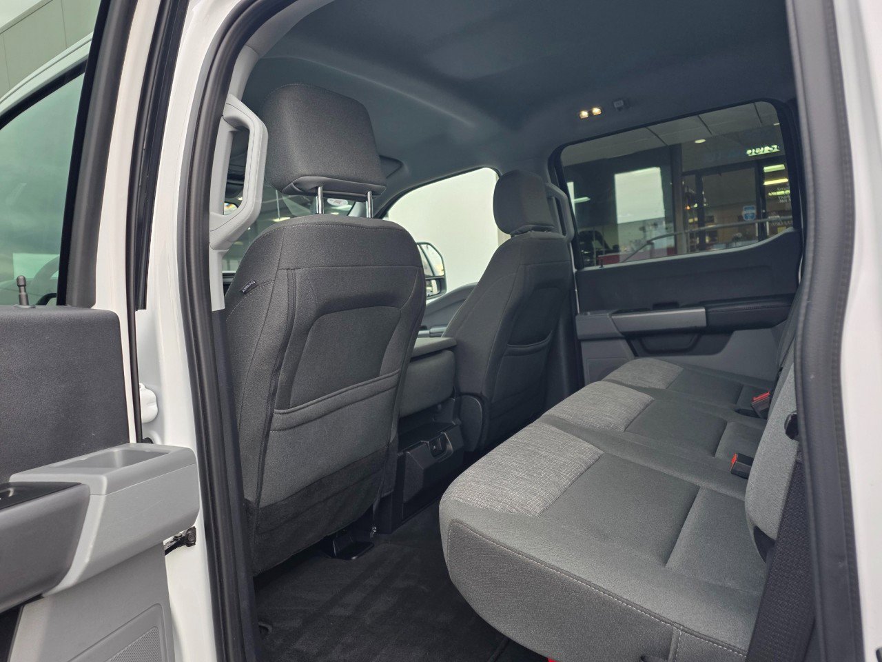 Used 2025 Ford F350 XLT image 19