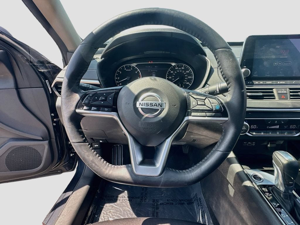 Used 2020 Nissan Altima 2.5 SV FWD image 11