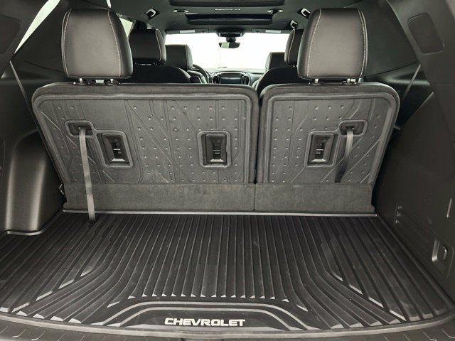 Used 2022 Chevrolet Traverse Premier w/ Redline Edition AWD/4WD image 31