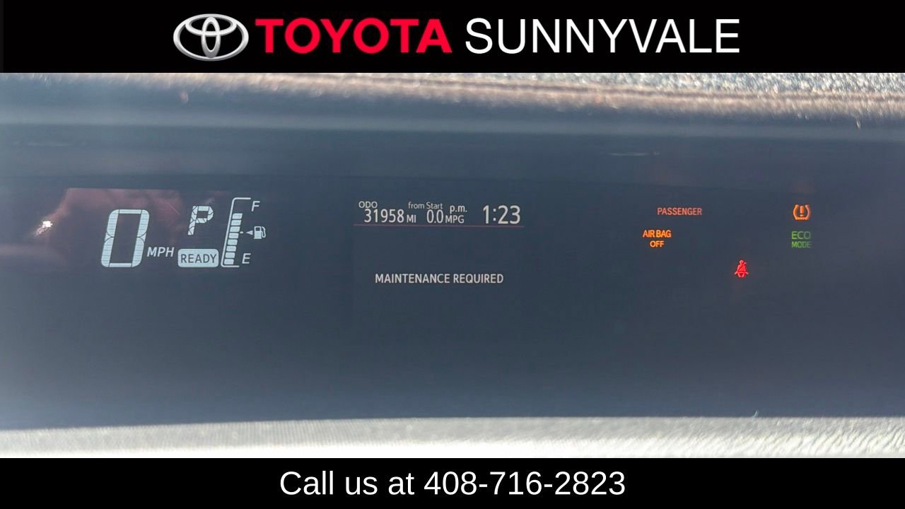 Used 2016 Toyota Prius C Two FWD image 3
