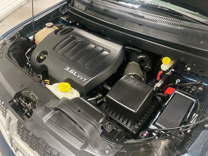 Used 2015 Dodge Journey SXT w/ Flexible Seating Group image 17