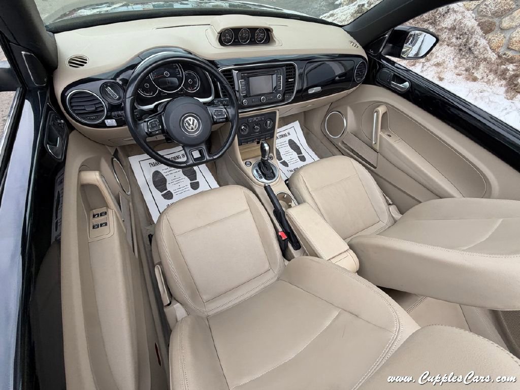 Used 2014 Volkswagen Beetle TDI image 23