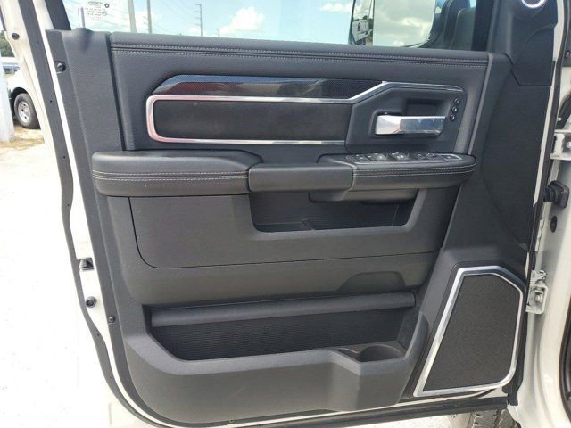 Used 2022 RAM 2500 Laramie AWD/4WD image 17