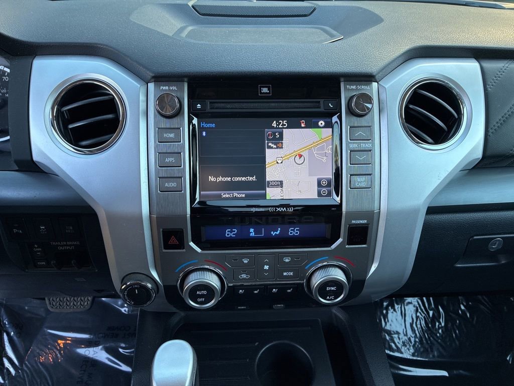 Used 2017 Toyota Tundra Platinum AWD/4WD image 22