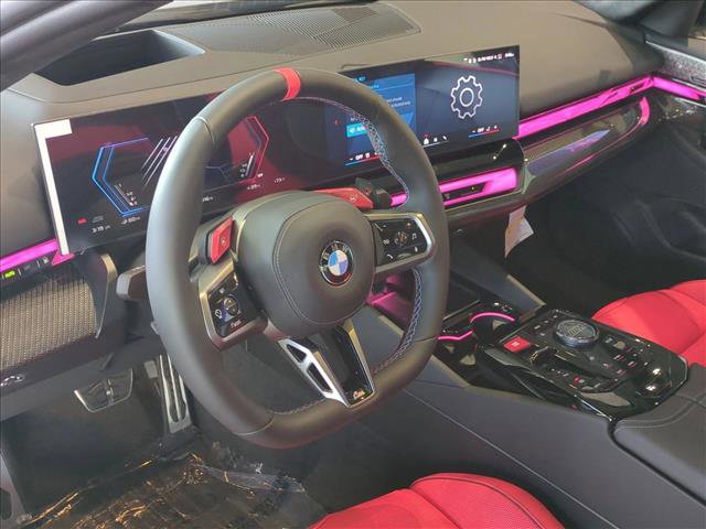 New 2026 BMW M5 w/ Executive Package image 3