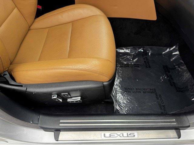 Used 2014 Lexus LS 460 w/ F Sport Package RWD image 54