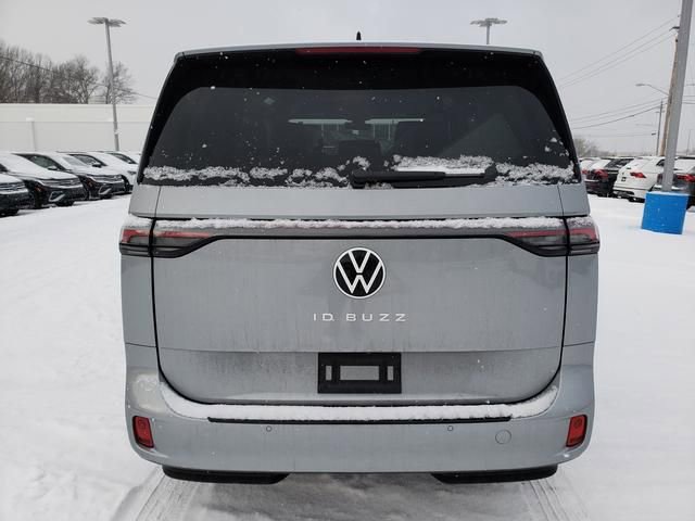 New 2025 Volkswagen ID. Buzz Pro S image 4