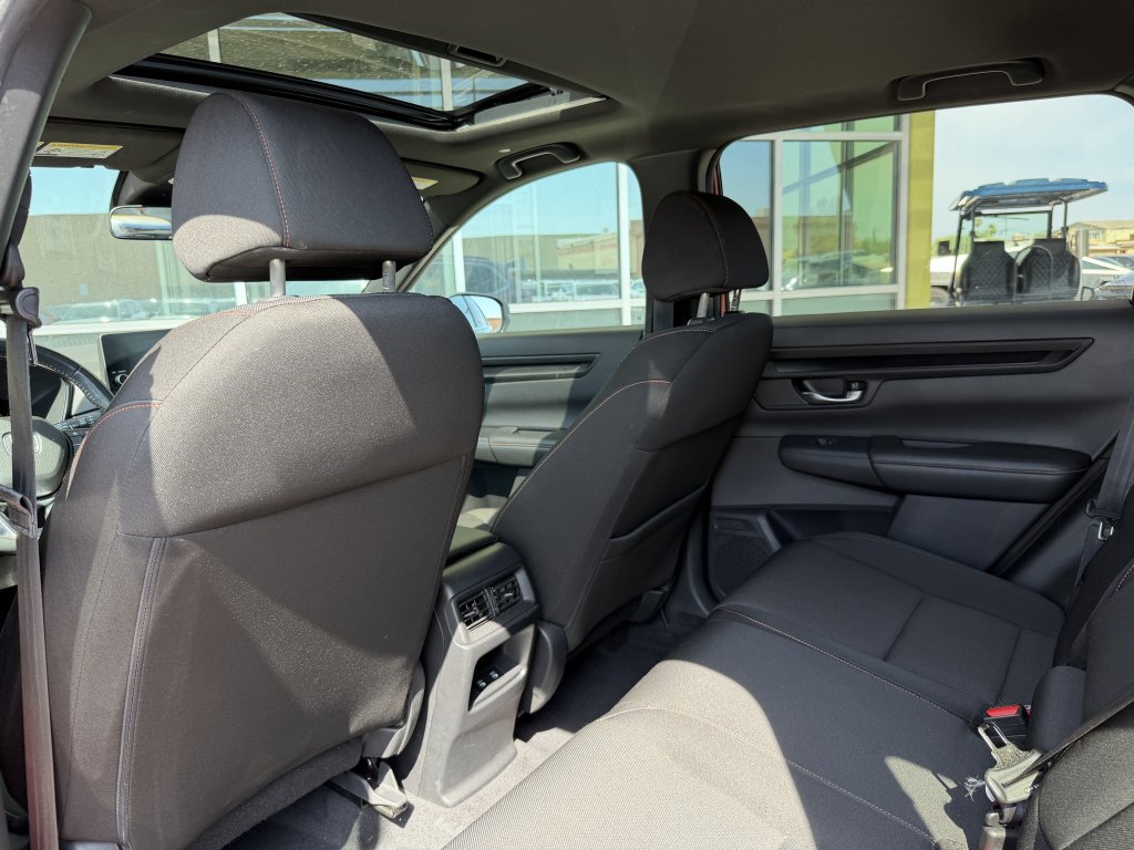 Used 2023 Honda CR-V Sport image 32