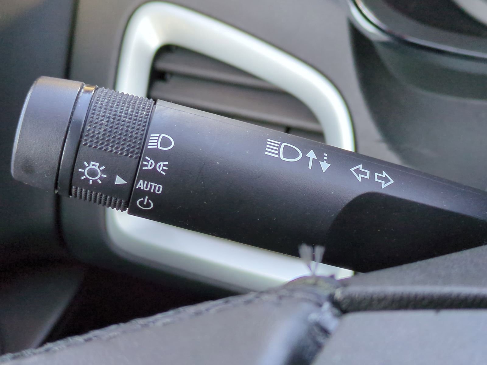 Used 2016 GMC Terrain SLE w/ Convenience Package image 31