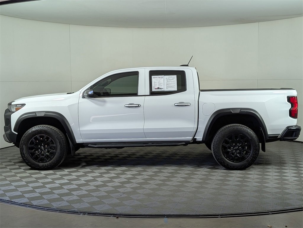 Used 2025 Chevrolet Colorado Trail Boss image 3
