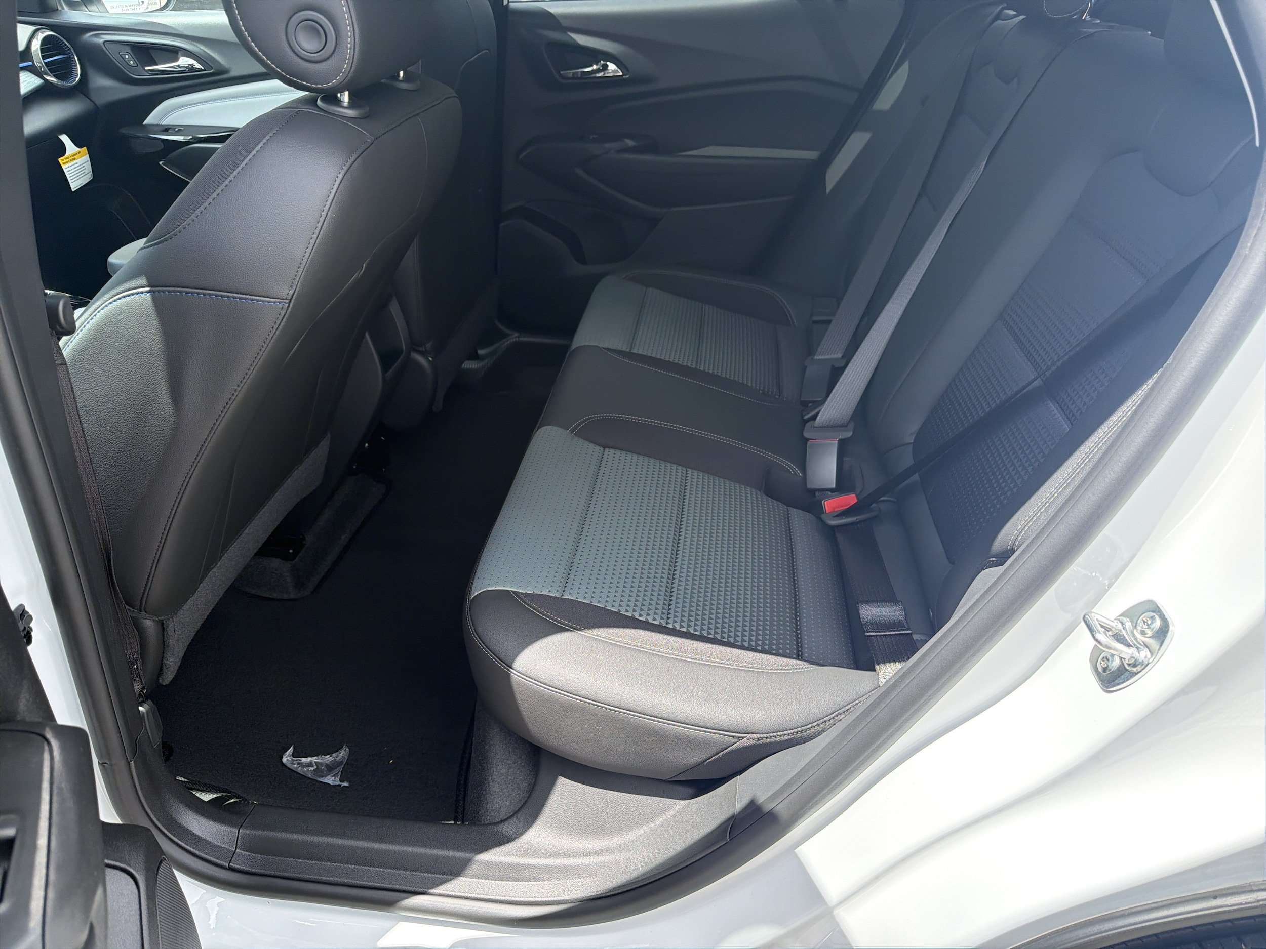 New 2026 Chevrolet Trax LT w/ Driver Confidence Package FWD image 18