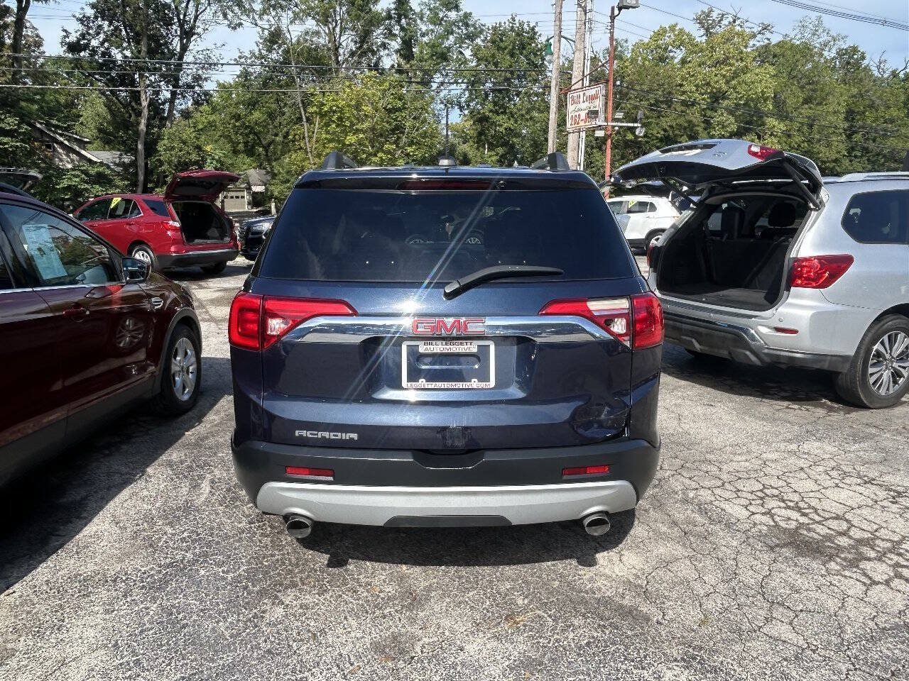 Used 2017 GMC Acadia SLE FWD image 12
