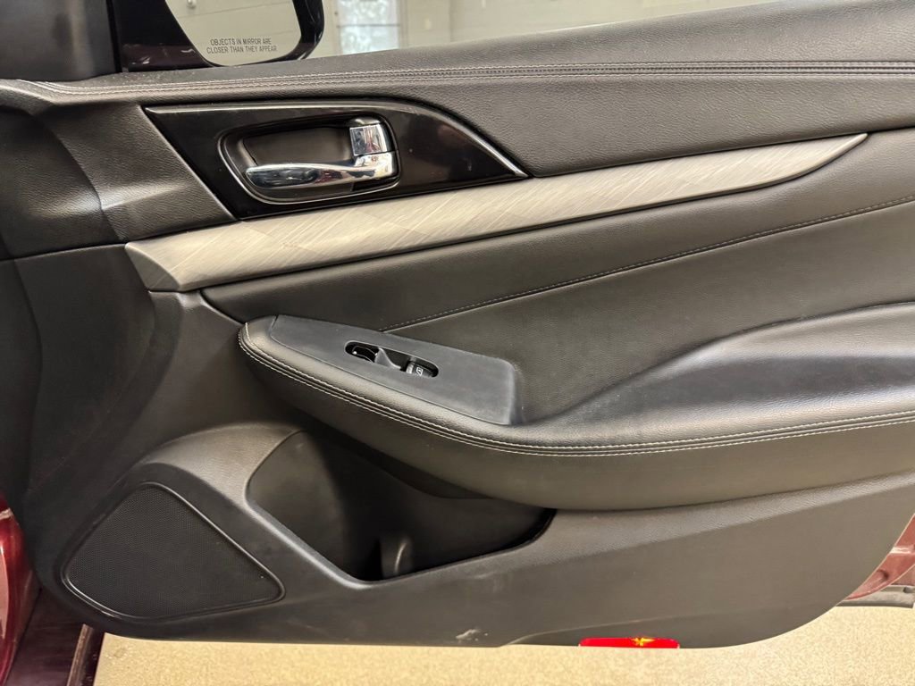 Used 2018 Nissan Maxima 3.5 SV image 26
