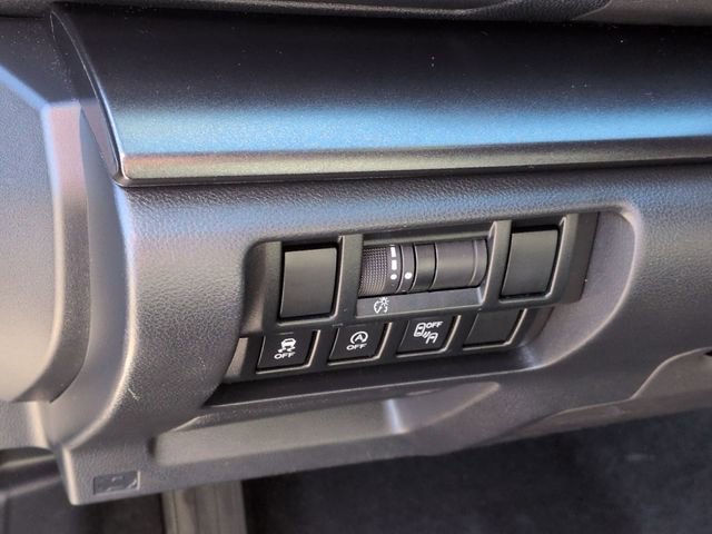Used 2023 Subaru Crosstrek 2.5i Sport AWD/4WD image 16