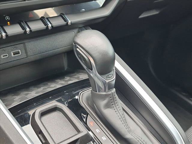 Used 2023 Chevrolet Colorado LT RWD image 12