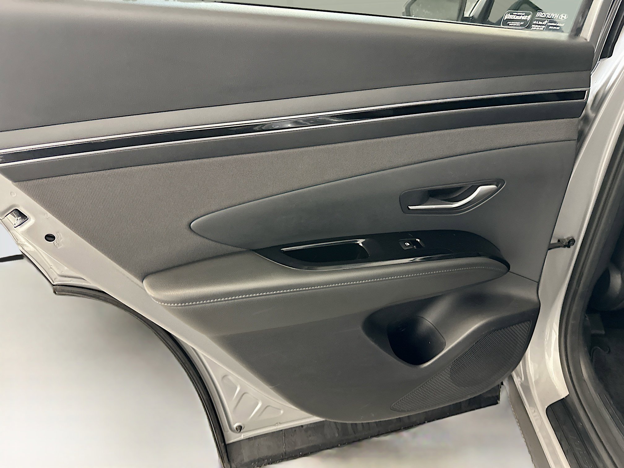 Used 2022 Hyundai Tucson SEL w/ Cargo Package image 27