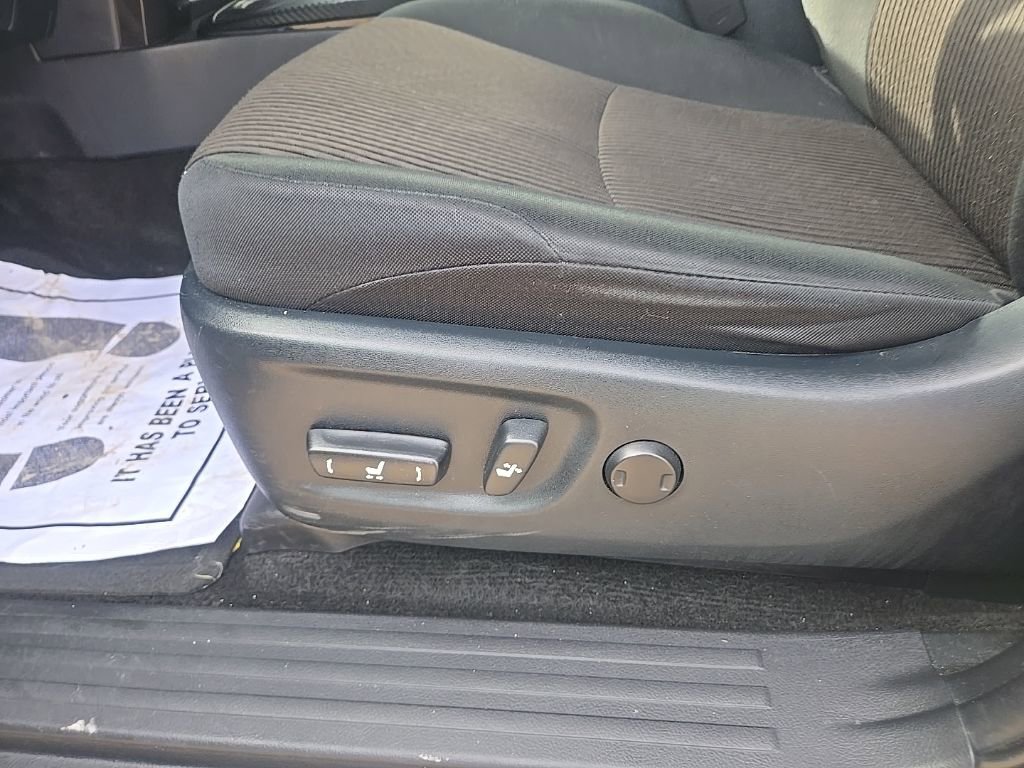 Used 2024 Toyota 4Runner TRD Off-Road image 10