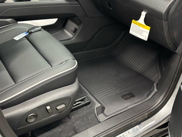 New 2026 GMC Acadia Denali w/ Super Cruise Package image 42