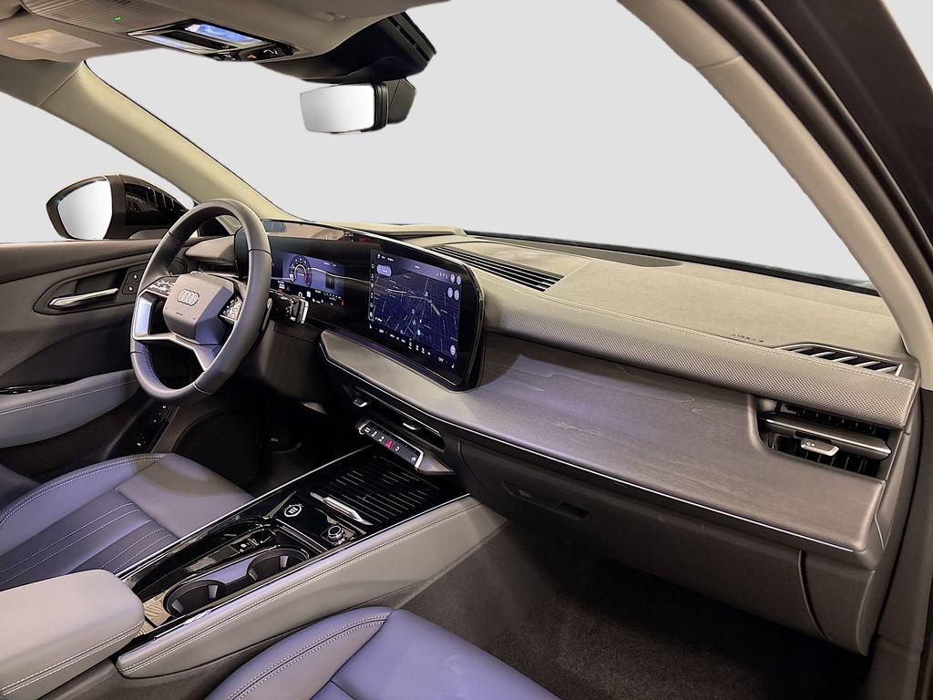 New 2026 Audi Q3 quattro 2.0T AWD/4WD image 14