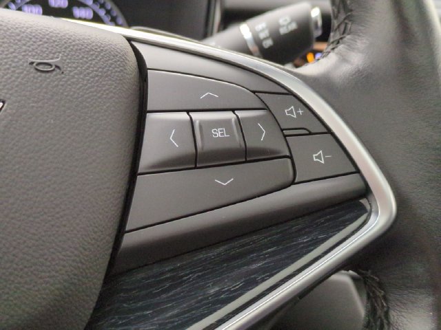 Certified 2024 Cadillac XT5 Premium Luxury w/ LPO, Floor Liner Package AWD/4WD image 12
