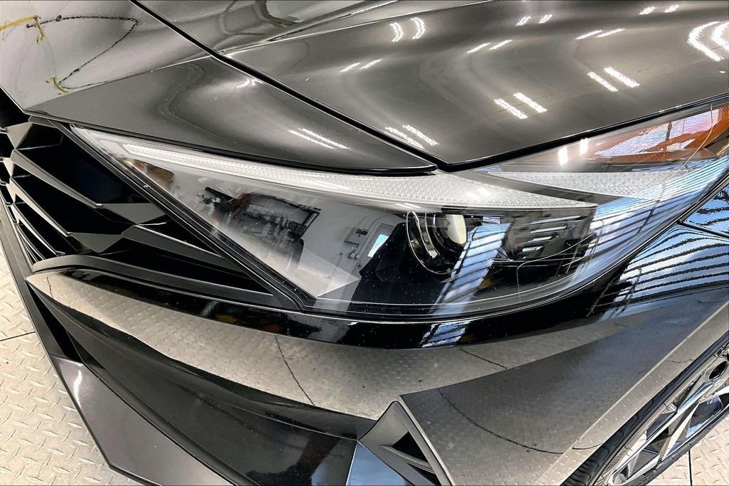 Certified 2023 Hyundai Elantra SEL w/ Convenience Package FWD image 28