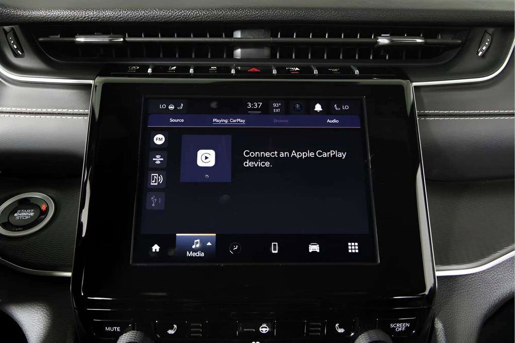 Used 2024 Jeep Grand Cherokee Altitude image 20