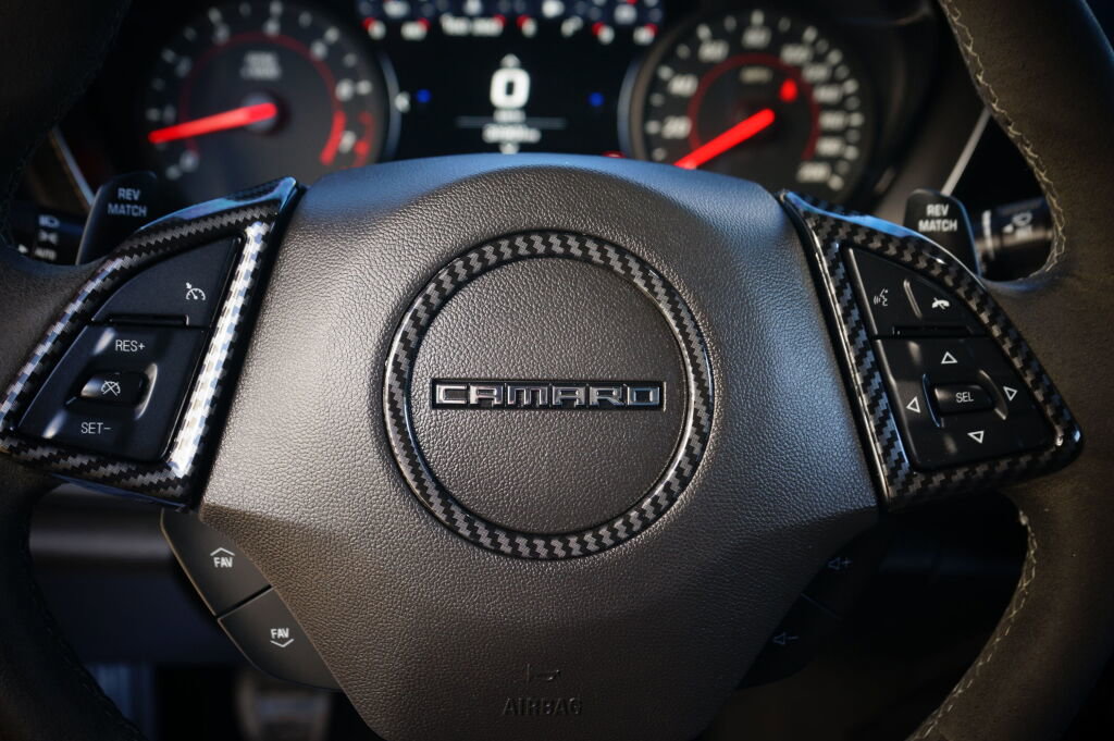 Used 2020 Chevrolet Camaro SS image 21