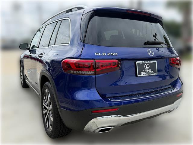 Used 2021 Mercedes-Benz GLB 250 image 4