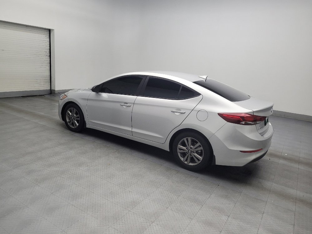 Used 2018 Hyundai Elantra SEL image 3