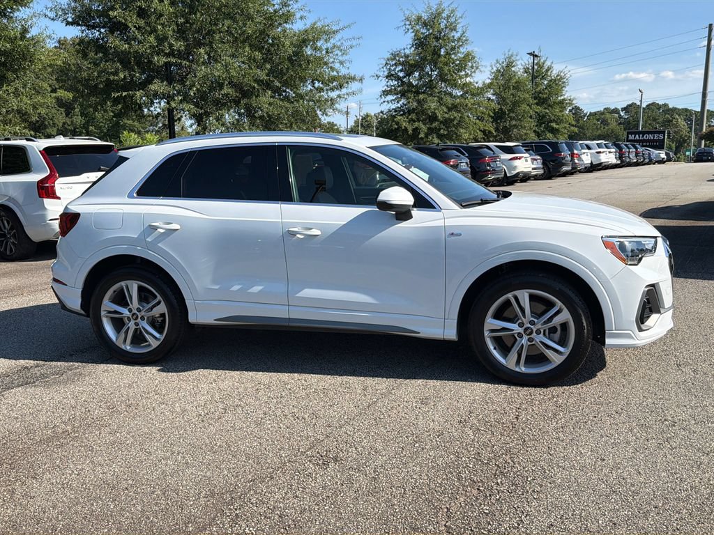 Used 2021 Audi Q3 2.0T Premium w/ Convenience Package AWD/4WD image 8
