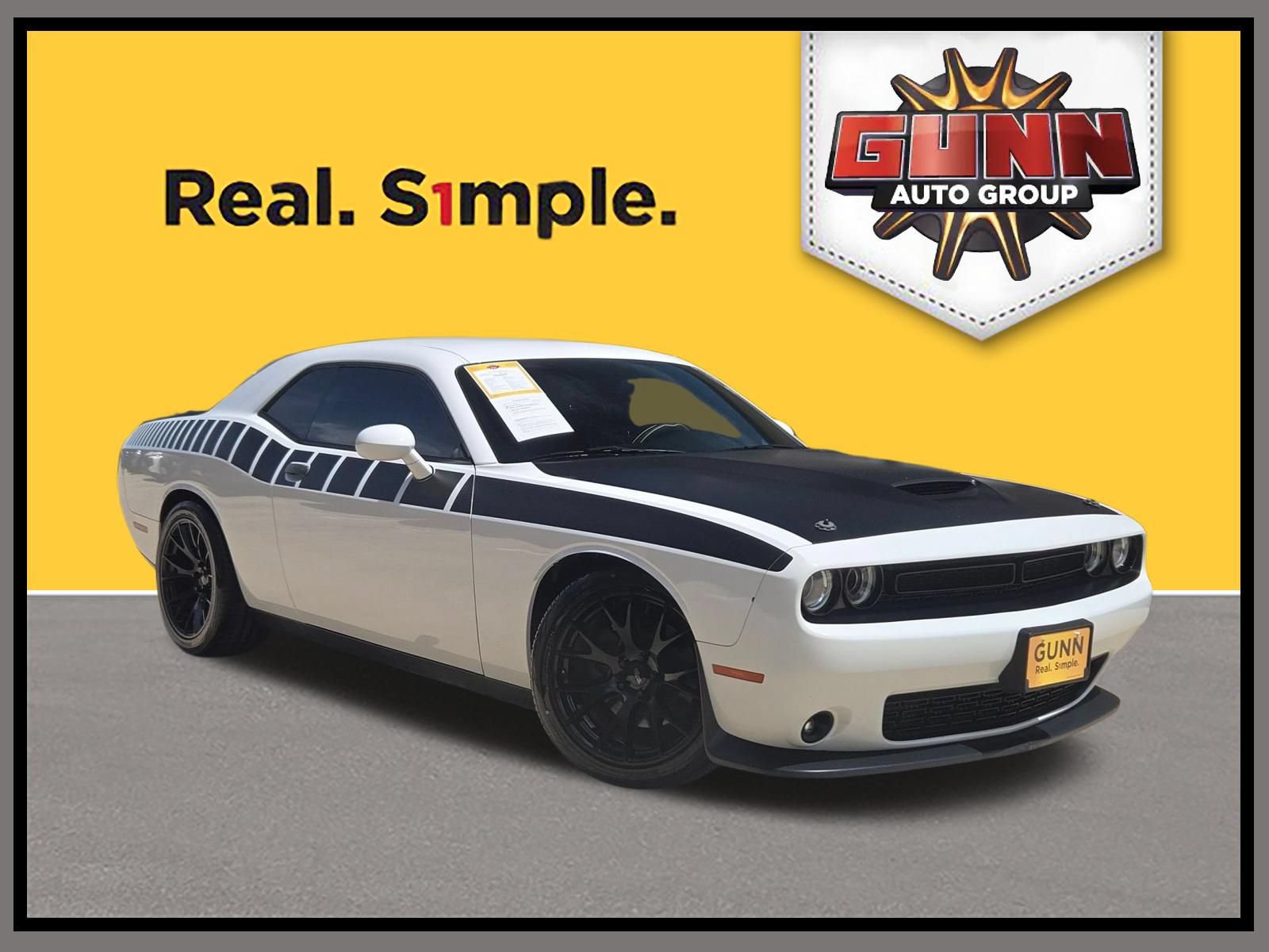 Used 2019 Dodge Challenger R/T w/ Driver Convenience Group RWD image 1