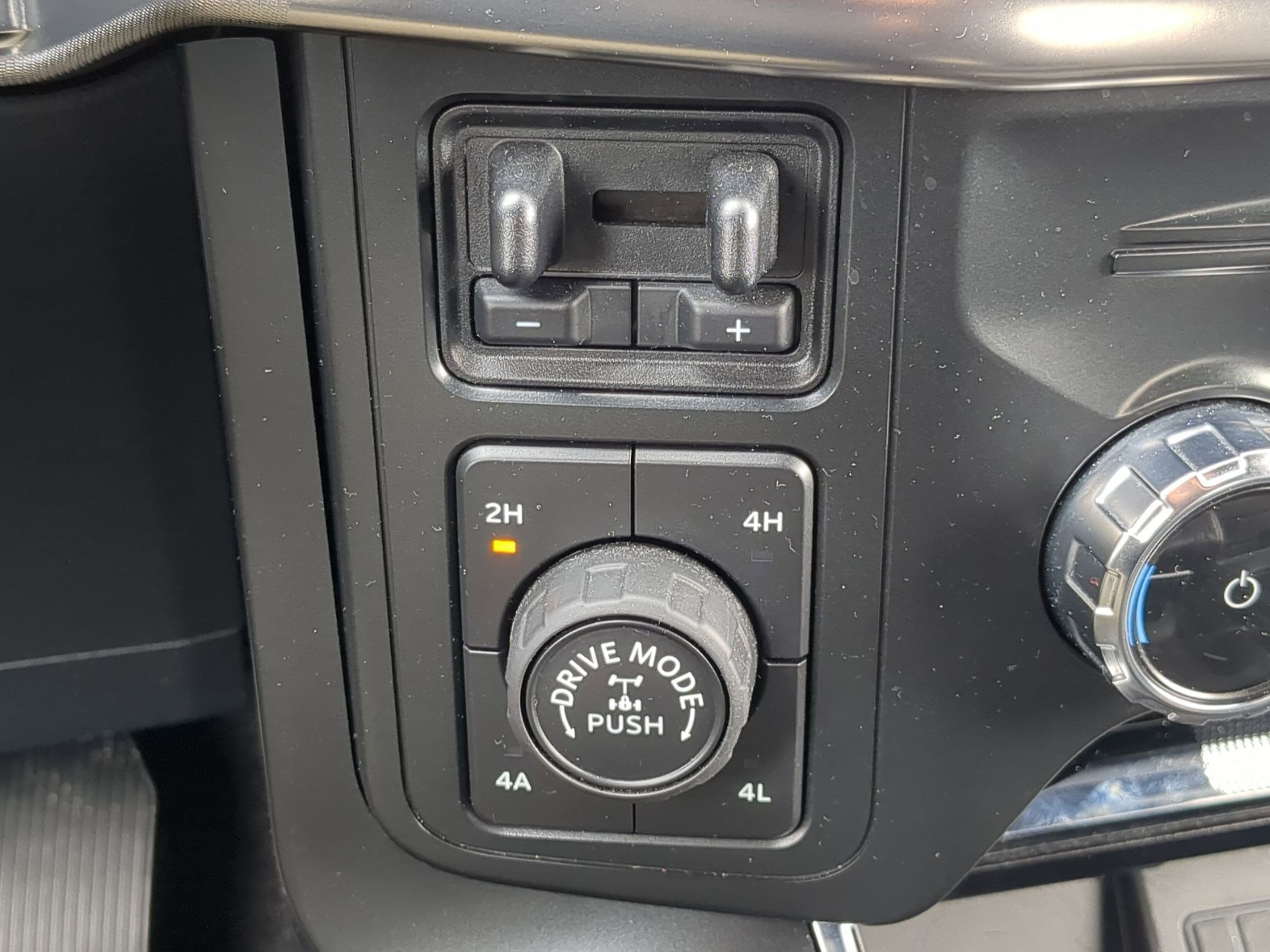 Used 2022 Ford F150 Raptor w/ Equipment Group 801A High image 24