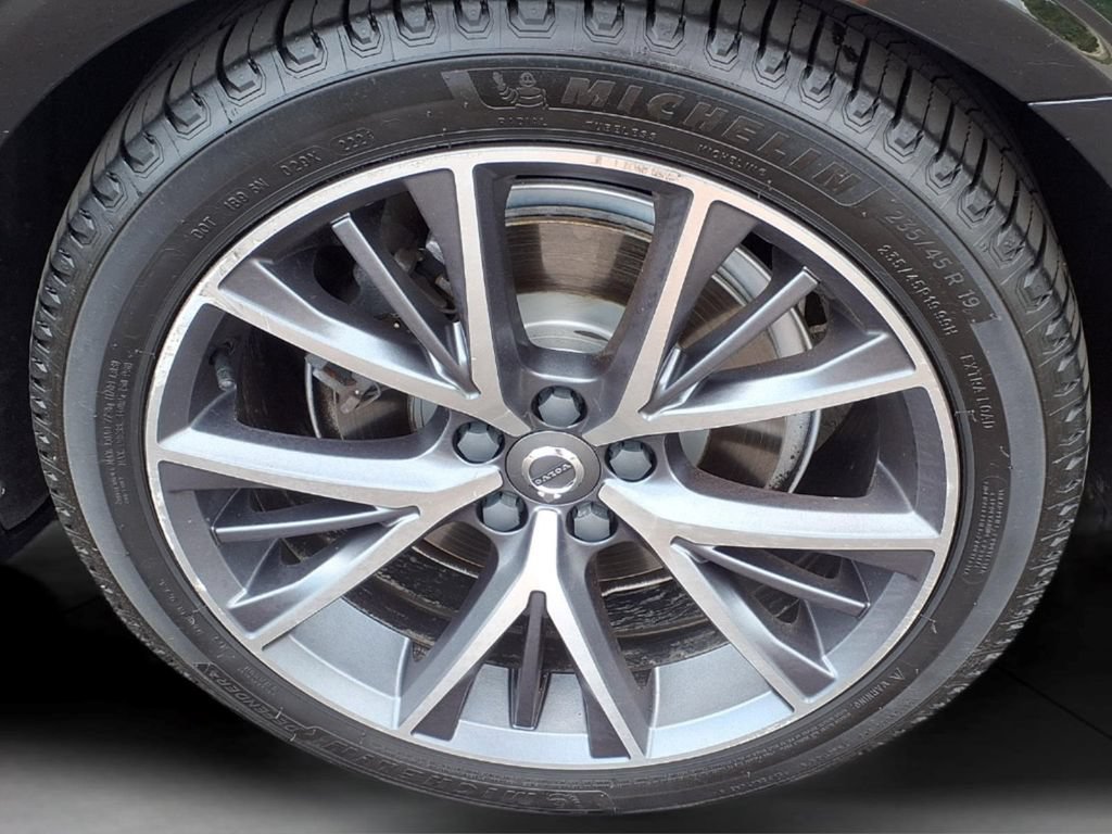 Used 2019 Volvo S90 T6 Momentum w/ Advanced Package AWD/4WD image 8